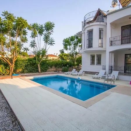Fethiye White Garden Villa Fethiye